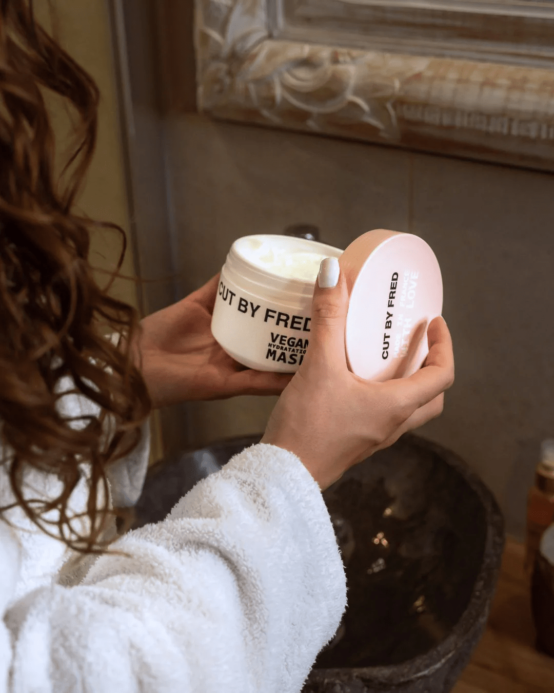 La routine naturelle des cheveux gras avec Cut by Fred