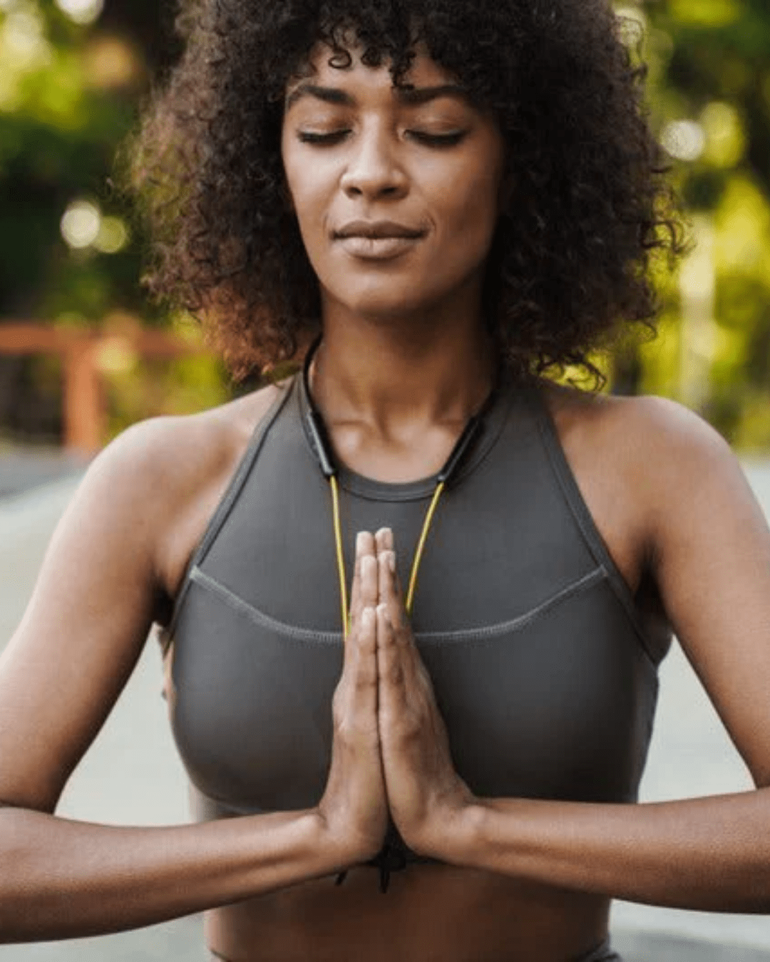 Comment protéger et préserver ses cheveux bouclés quand on fait du sport?